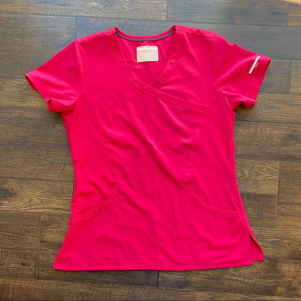 Skechers by Barco Red Scrub Set - Size Medium